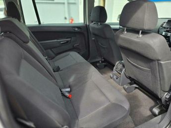 Vauxhall Zafira 1.6 16V Exclusiv Euro 5 5dr