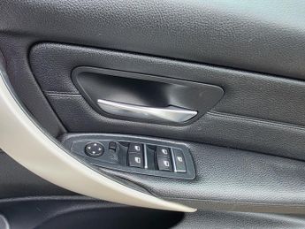 BMW 3 SERIES 320d Edition PLUS