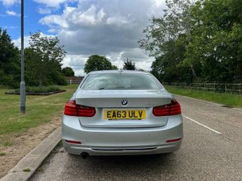 BMW 3 SERIES 2.0 318d Sport Auto Euro 5 (s/s) 4dr
