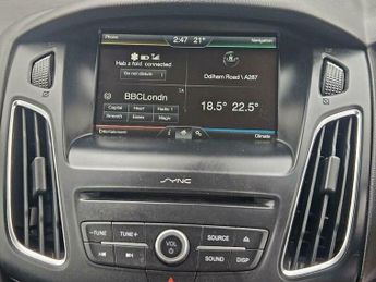 Ford Focus 1.6 Titanium Powershift Euro 6 5dr
