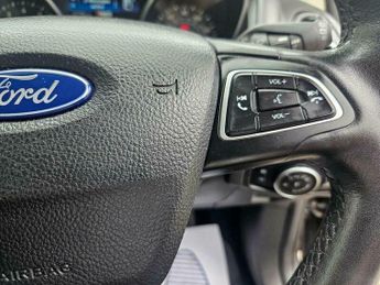 Ford Focus 1.6 Titanium Powershift Euro 6 5dr