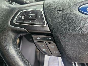 Ford Focus 1.6 Titanium Powershift Euro 6 5dr