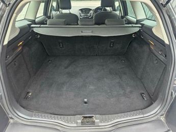 Ford Focus 1.6 Titanium Powershift Euro 6 5dr