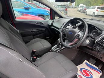 Ford B-Max TITANIUM