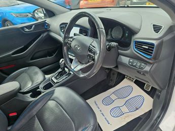 Hyundai Ioniq PREMIUM SE