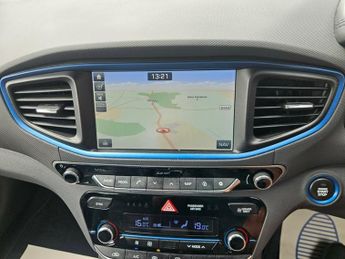 Hyundai Ioniq PREMIUM SE