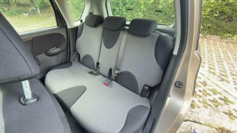 Nissan Note 1.6 16V Visia Auto Euro 4 5dr