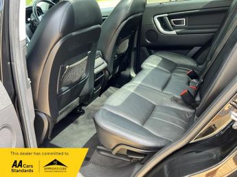 Land Rover Discovery Sport TD4 HSE BLACK