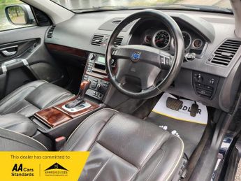Volvo XC90 2.4 D5 Executive SUV 5dr Diesel Geartronic 4x4 (219 g/km, 200 bh