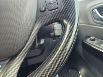 Renault Captur 1.2 TCe ENERGY Signature Nav Auto Euro 6 (s/s) 5dr