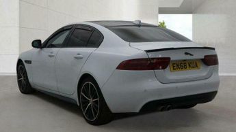 Jaguar XE 2.0d Landmark Auto AWD Euro 6 (s/s) 4dr
