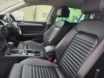 Volkswagen Passat SEL TSI EVO DSG