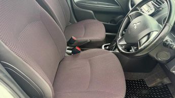 Mitsubishi Mirage 3