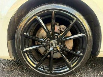 Audi A4 Avant 3.0 TDI V6 S line S Tronic quattro Euro 6 (s/s) 5dr
