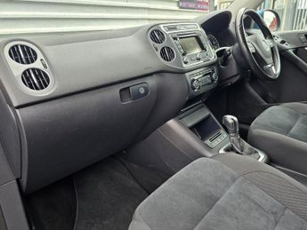 Volkswagen Tiguan MATCH TDI BLUEMOTION TECH 4MOTION DSG