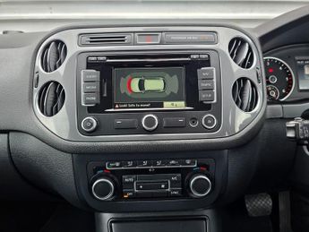 Volkswagen Tiguan MATCH TDI BLUEMOTION TECH 4MOTION DSG