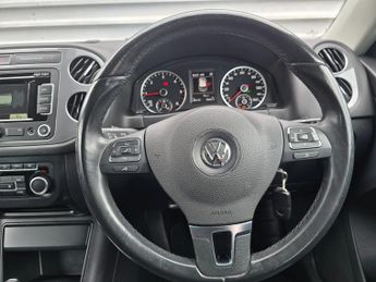 Volkswagen Tiguan MATCH TDI BLUEMOTION TECH 4MOTION DSG