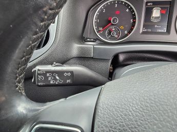 Volkswagen Tiguan MATCH TDI BLUEMOTION TECH 4MOTION DSG