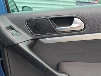 Volkswagen Tiguan MATCH TDI BLUEMOTION TECH 4MOTION DSG
