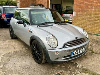 MINI Hatch 1.6 Cooper Euro 4 3dr