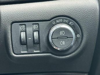 Vauxhall Astra 1.6 16v Elite Auto Euro 5 5dr