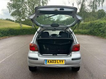 Toyota Yaris 1.0 VVT-i T3 5dr