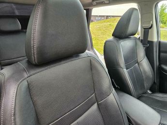 Nissan Qashqai 1.6 dCi Tekna XTRON 2WD Euro 5 (s/s) 5dr