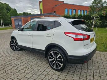 Nissan Qashqai 1.6 dCi Tekna XTRON 2WD Euro 5 (s/s) 5dr