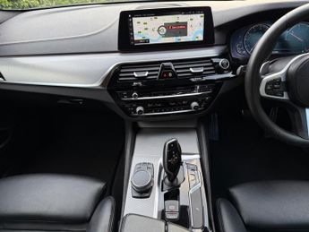 BMW 5 SERIES 520d M SPORT TOURING