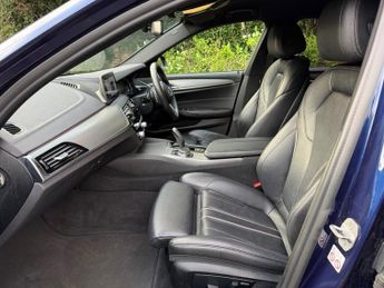 BMW 5 SERIES 520d M SPORT TOURING
