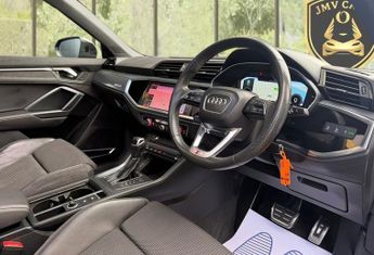 Audi Q3 TFSI S LINE
