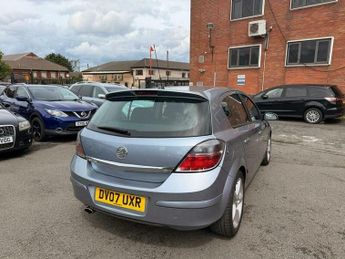 Vauxhall Astra 1.8i 16v SRi 5dr
