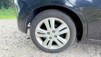 Honda Jazz 1.4 i-VTEC EX CVT Euro 5 5dr