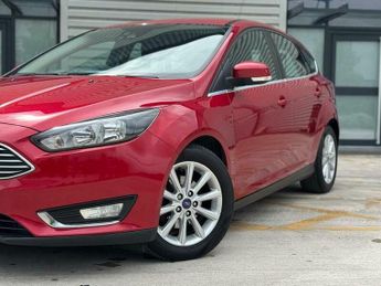 Ford Focus 1.0T EcoBoost Titanium Euro 6 (s/s) 5dr
