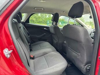 Ford Focus 1.0T EcoBoost Titanium Euro 6 (s/s) 5dr