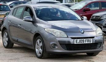 Renault Megane 1.6 16V Dynamique Euro 5 5dr