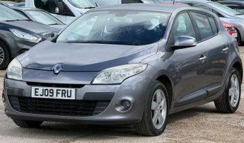 Renault Megane 1.6 16V Dynamique Euro 5 5dr