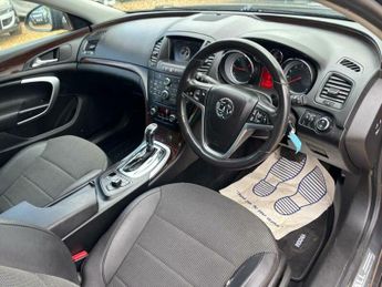 Vauxhall Insignia 2.0 CDTi SE Nav Sports Tourer Auto Euro 5 5dr