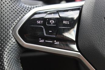 Volkswagen Golf GTD TDI DSG