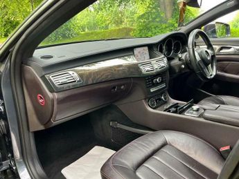 Mercedes-Benz CLS 3.0 CLS350 CDI V6 BlueEfficiency AMG Sport Coupe G-Tronic+ Euro 