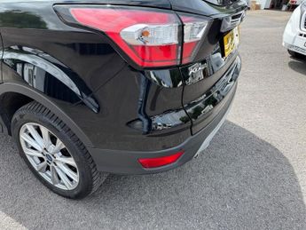 Ford Kuga TITANIUM EDITION TDCI AUTO 4X4 SAT NAV 19 PLATE