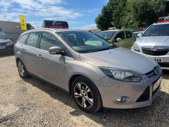 Ford Focus 1.6 Zetec Estate 5dr Petrol Powershift Euro 5 (125 ps)