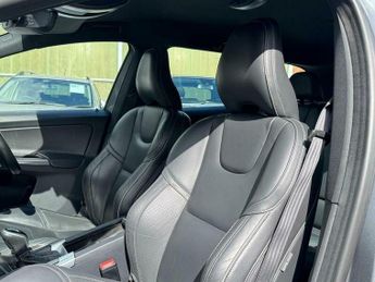 Volvo XC60 2.0 D4 R-Design Lux Nav Auto Euro 6 (s/s) 5dr