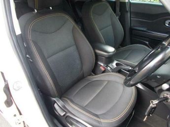 Kia Soul 1.6 CRDi Mixx SUV 5dr Diesel DCT Euro 6 (134 bhp)