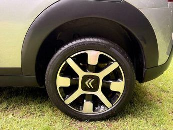 Citroen C4 Cactus 1.2 PureTech Flair EAT6 Euro 6 (s/s) 5dr