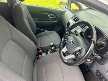 Kia Rio SR7