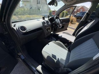 Ford Fusion 1.6 Plus Hatchback 5dr Petrol Automatic (181 g/km, 99 bhp)