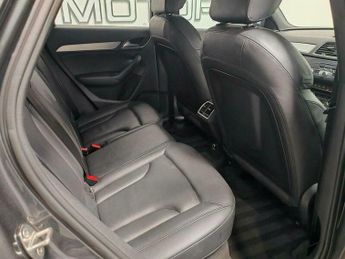 Audi Q3 2.0 TFSI S line S Tronic quattro Euro 6 (s/s) 5dr (Nav)