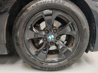 BMW 3 SERIES 2.0 320d ED EfficientDynamics Auto Euro 5 (s/s) 4dr