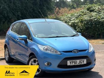 Ford Fiesta 1.4 Zetec Hatchback 5dr Petrol Automatic (154 g/km, 94 bhp)